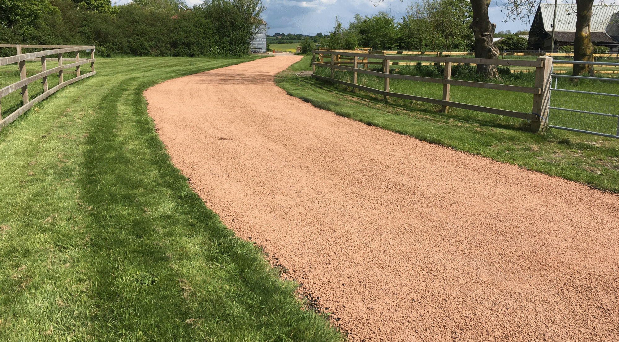 A road surface dressing installation image 4